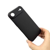 Silikonový kryt pro iPhone 17 Air - Černý